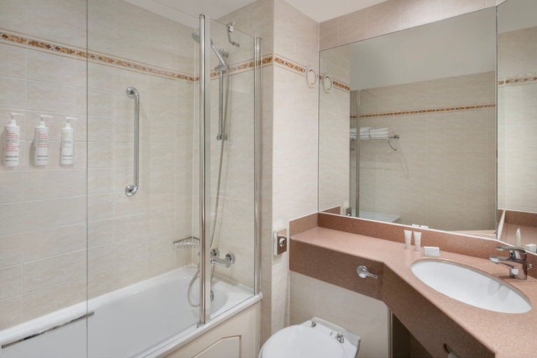 Bathroom, Delta Hotels by Marriott Preston, Lancashire