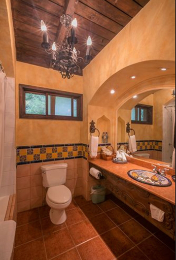 Bathroom 4, Hotel Atitlán, Panajachel