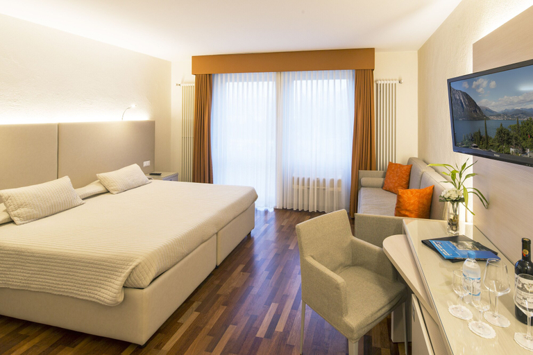 Bedroom 4, Hotel Campione, Lugano