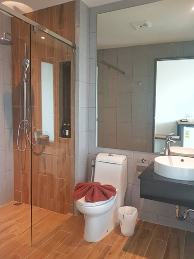 Bathroom 3, Atom Phuket Hotel, Phuket Island