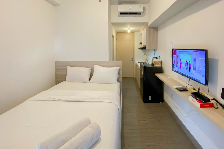 Bedroom 4, Warm And Homey Studio Tokyo Riverside Pik 2 Apartment, Tangerang