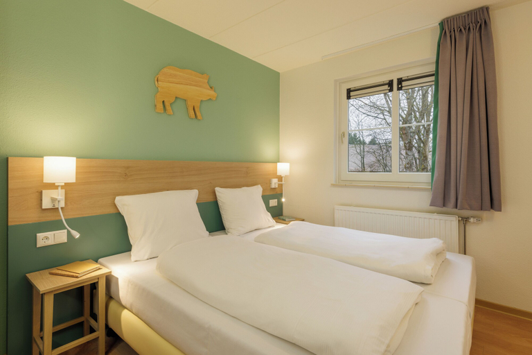 Bedroom 4, Center Parcs Park Eifel, Vulkaneifel