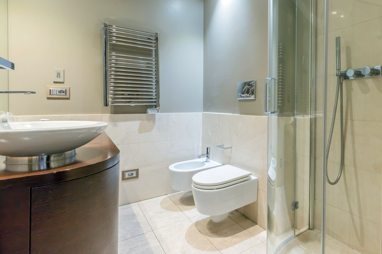 Bathroom 5, Milan Retreats Duomo Suites, Milano