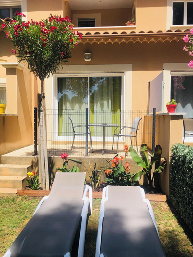 Exterior & Views 2, Lou Meinado, Bouches-du-Rhône