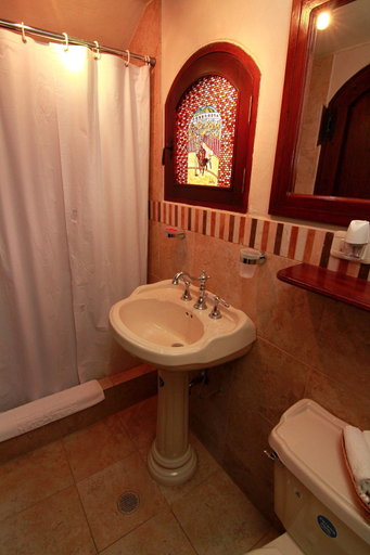 Bathroom 3, Hacienda Hato Verde, Latacunga