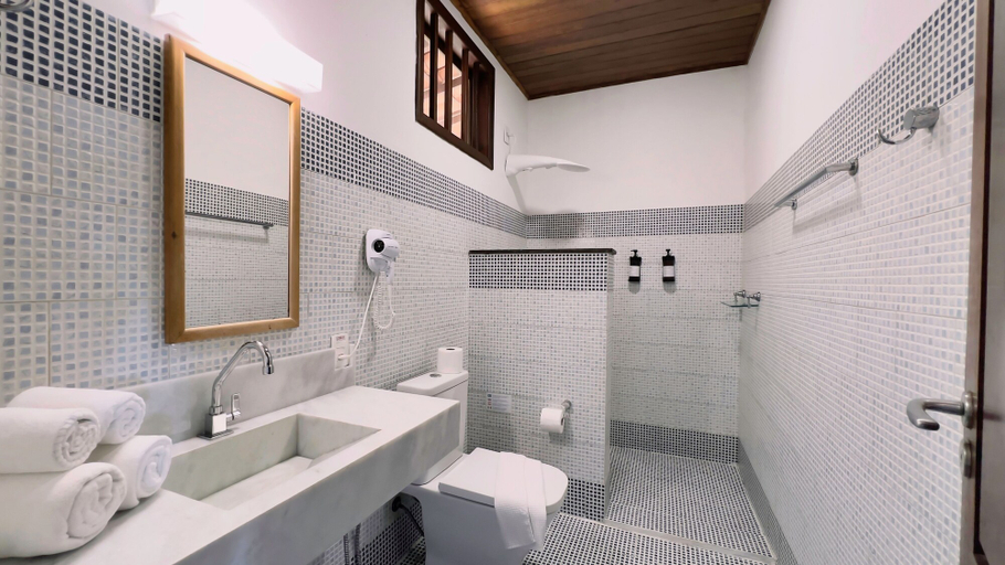 Bathroom 3, Pousada Caeira, Cairu