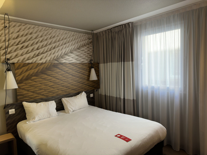 Bedroom 3, ibis Cahors, Lot