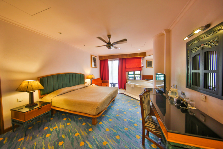 Resorts World Kijal - Tap to explore photos