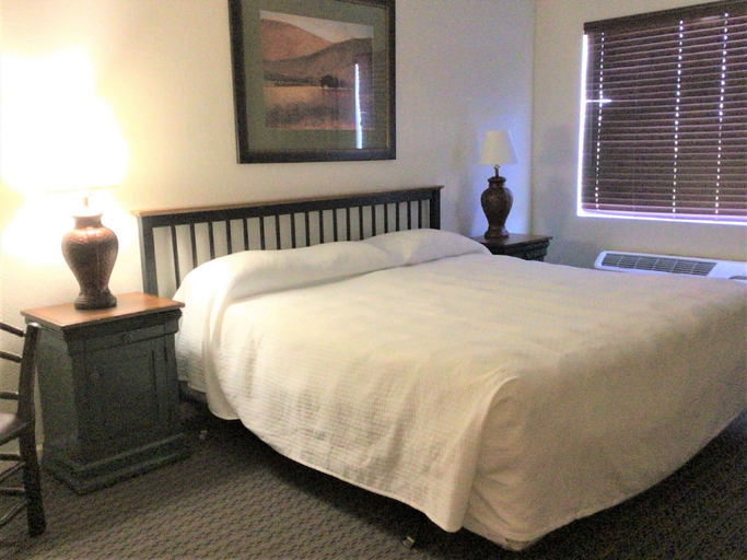 Bedroom 12