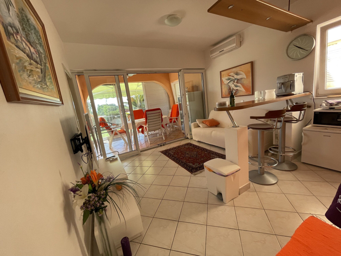 Others 4, Exclusive Apartment Sun and Sea, Novalja