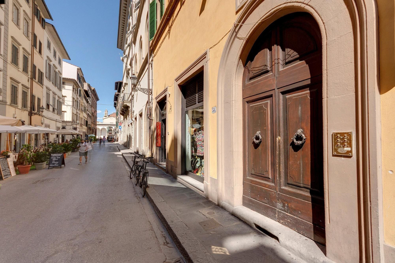 Room 2, Servi 34 in Firenze With 3 Bedrooms and 2 Bathrooms, Florence