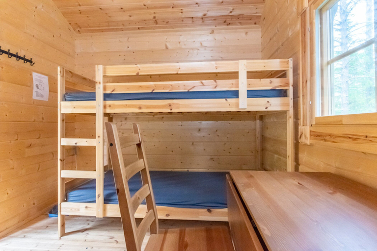 Bedroom 2, Karhunkierros Cabins & Huts, Lapland