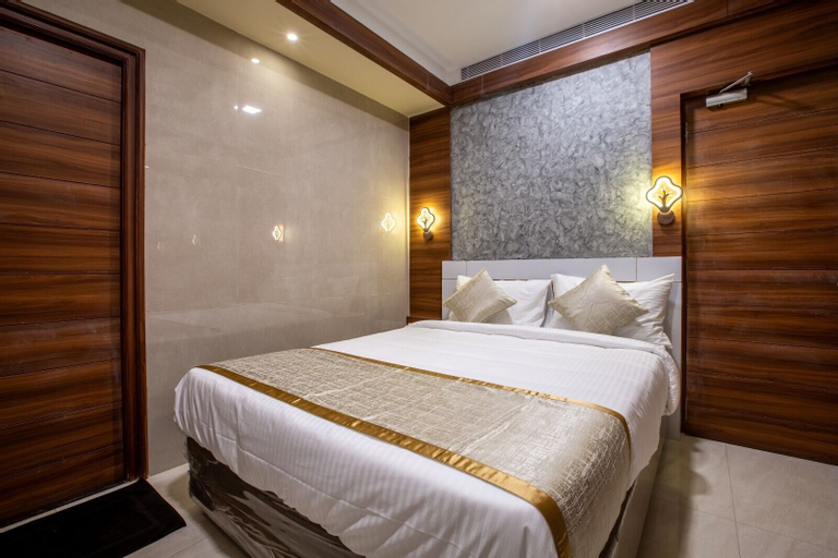 Bedroom 2, HOTEL SIVAS, Perambalur