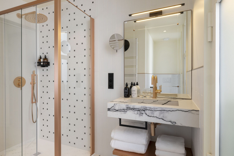 Bathroom 3, Alberte Hotel, Paris