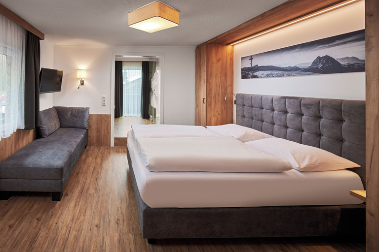 Bedroom 3, Hotel Gasthof Siggen, Zell am See