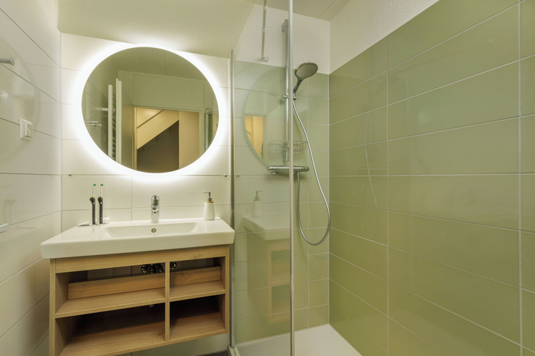 Bathroom 5, Center Parcs Park Eifel, Vulkaneifel