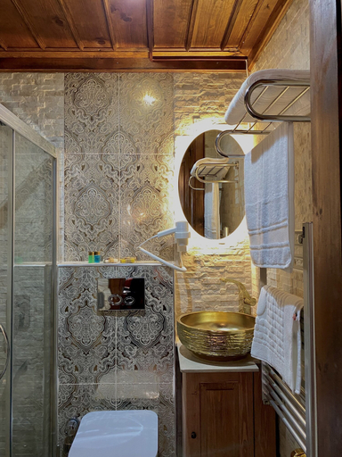 Bathroom 5, Saffronia 1900 Boutique Hotel, Safranbolu
