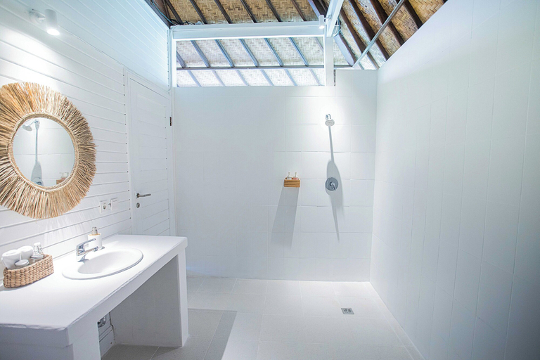 Bathroom 5, Stardust Villas, Klungkung