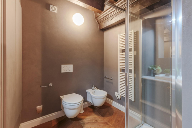 Room 3, Casa Edgar in Lucca With 2 Bedrooms and 2 Bathrooms, Lucca