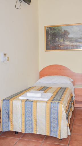 Bedroom 3, Hotel Alba, Milano