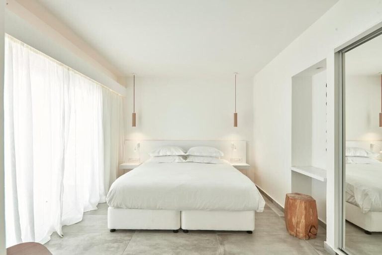Bedroom 4, So Nice Beach Resort