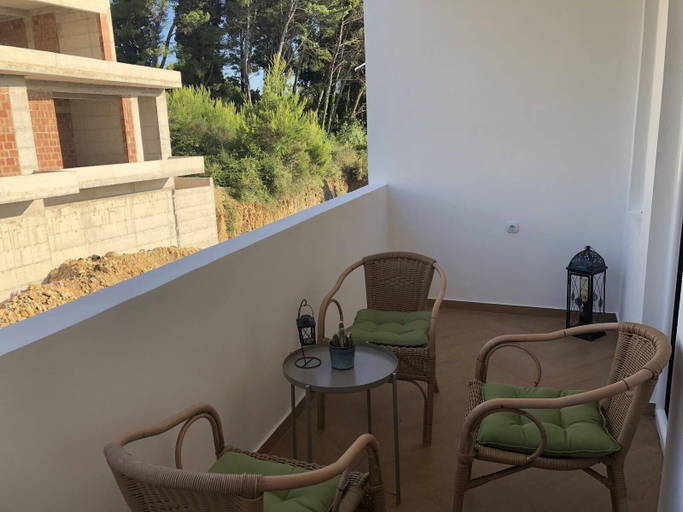 Others 5, Penthouse Lungo Mare Ulcinj
