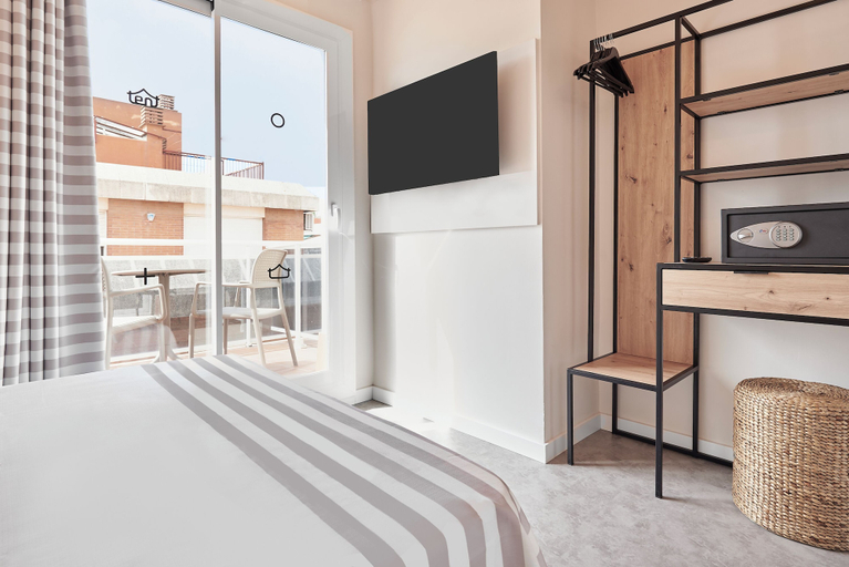 Bedroom 4, tent Lloret de Mar, Girona