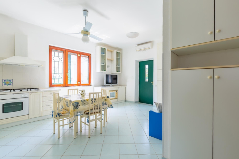 Room 4, Friendly Family Apartment at Ischia, Napoli