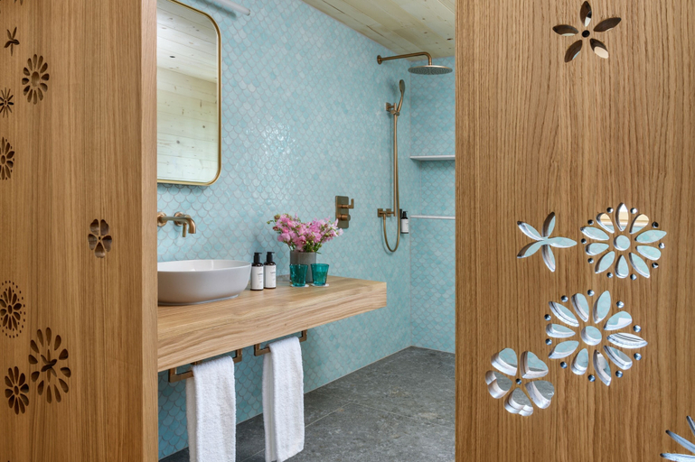 Bathroom 4, Appenzeller Huus Lowen, Appenzell Innerrhoden