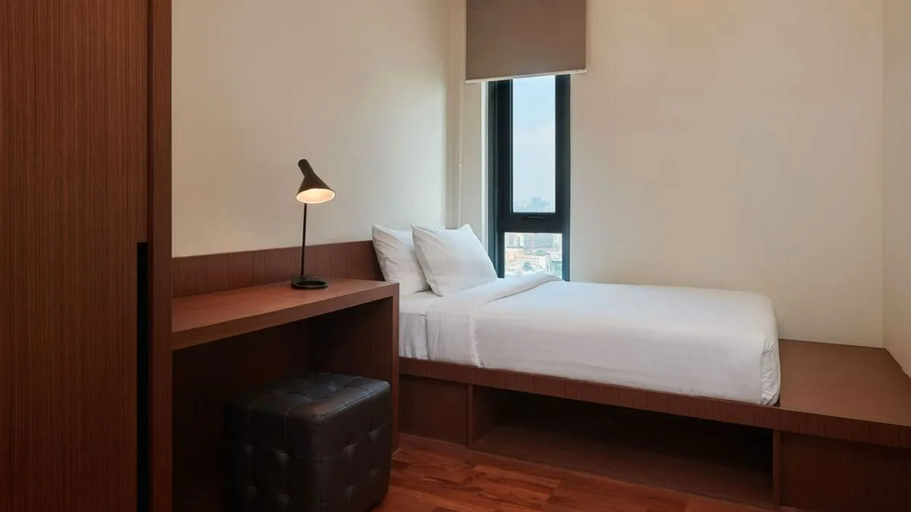 Bedroom 13