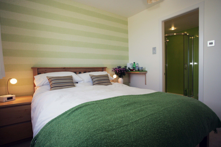 Bedroom 2, No12 Bed and Breakfast, Fife