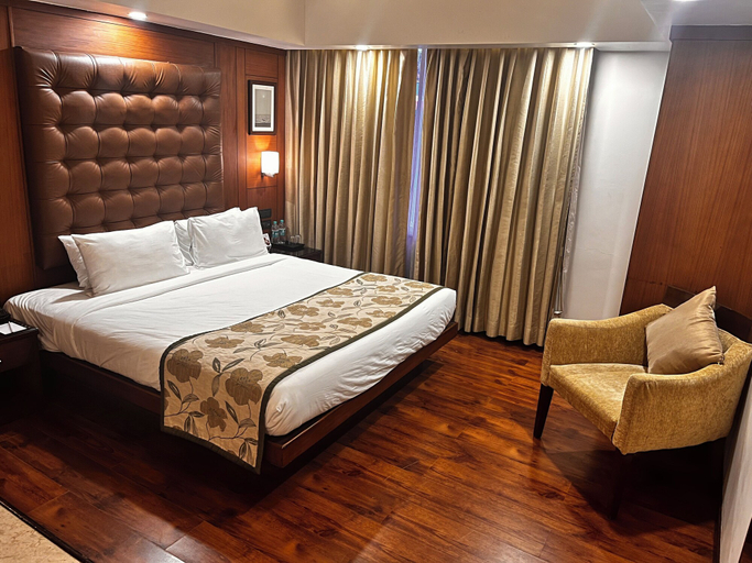 Bedroom 4, The Ocean Pearl, Dakshina Kannada