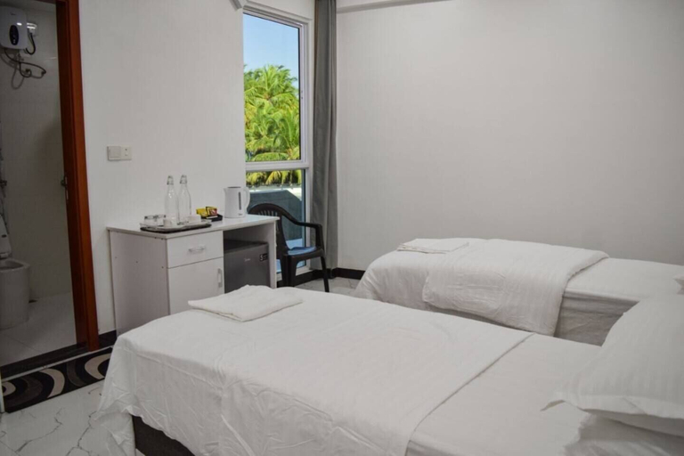 Bedroom 2, Equator Retreat