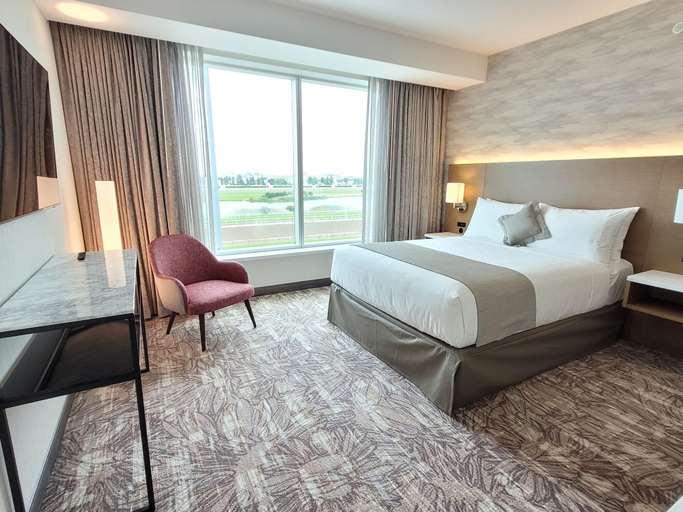 Bedroom 2, Great Canadian Casino Resort Toronto, Toronto