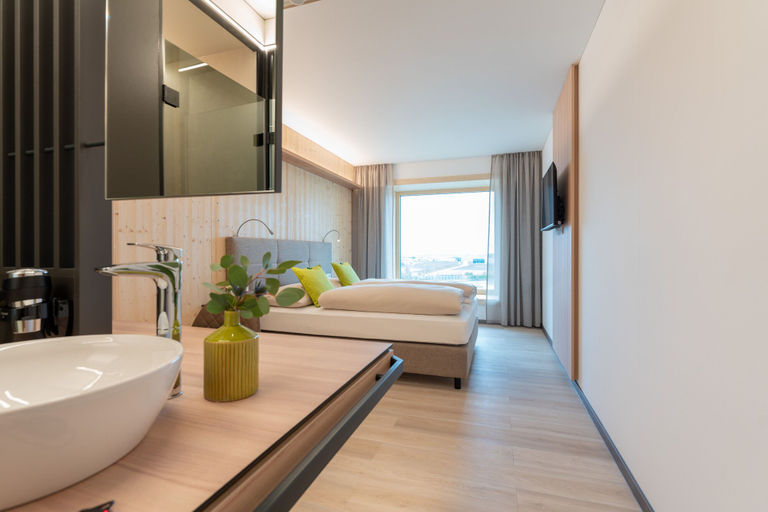 Bathroom 3, eee Hotel Eberstalzell, Wels Land