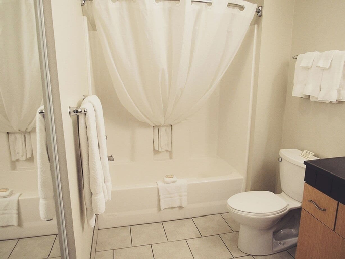Bathroom 3, Aspen Extended Stay Suites Kenai, Kenai Peninsula