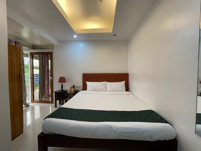 Bedroom 2, Pilot Hotel, Alaminos City