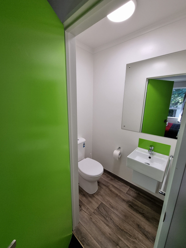 Bathroom 5, Stay Timaru, Timaru