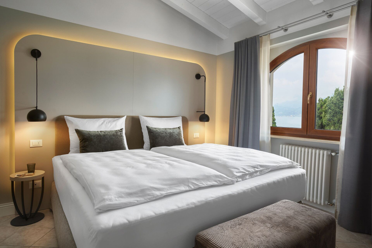 Bedroom 3, June Stay Lake Garda, Verona