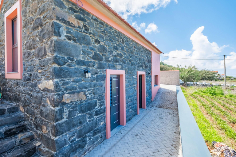 Room 3, Mountain Retreat by Homie, Porto Moniz