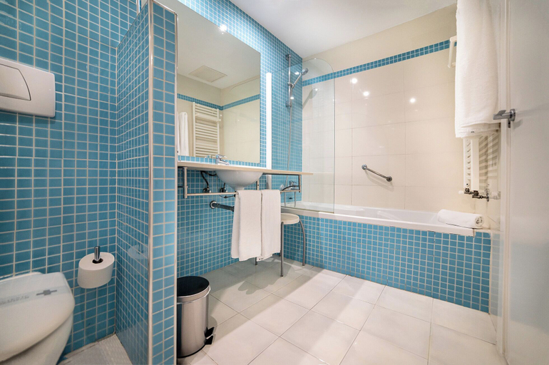 Bathroom 5, Albir Playa Hotel & Spa, Alicante