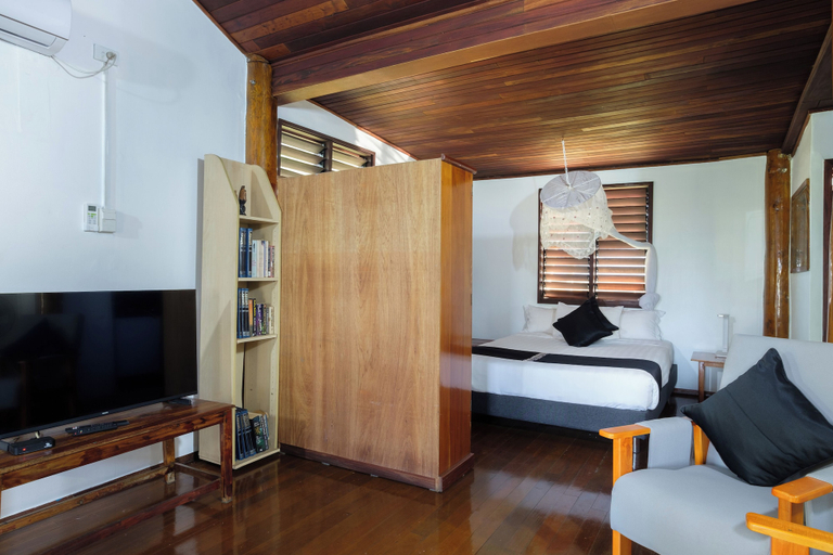 Bedroom 3, Club Fiji Resort, Ba