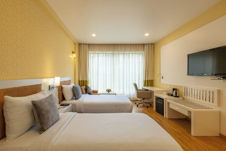 Bedroom 5, Hotel Kohinoor Elite near BKC, Mumbai Suburban