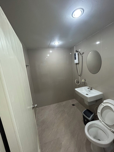 Bedroom 5, Bordin Hotel, Muang Ubon Ratchatani