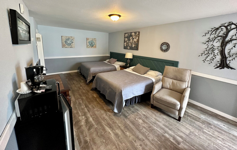Bedroom 23