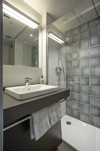 Bathroom 5, Lieblingsplatz Hotel Surf Rescue Club, Ostholstein