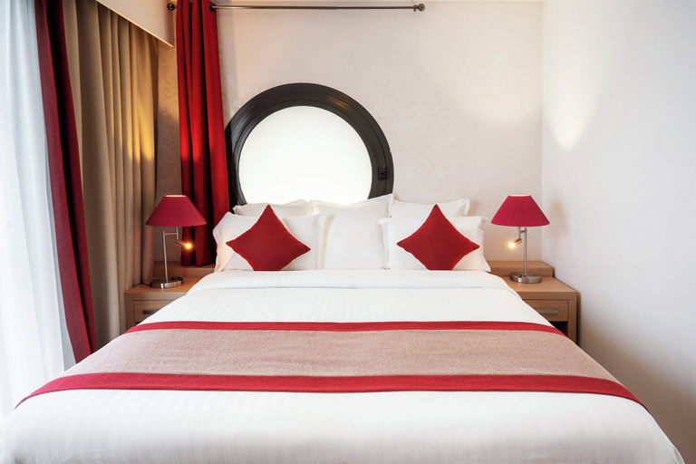 Bedroom 2, Residhome Aparthotel Paris Evry, Essonne
