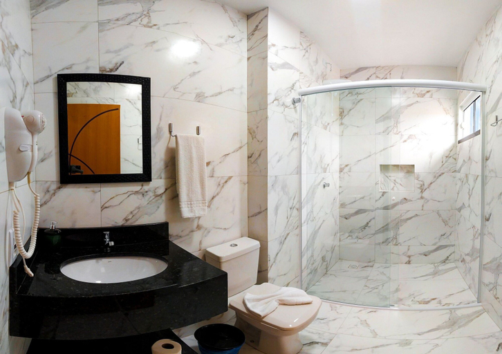 Bathroom 3, Pousada Mar de Luna, Penha