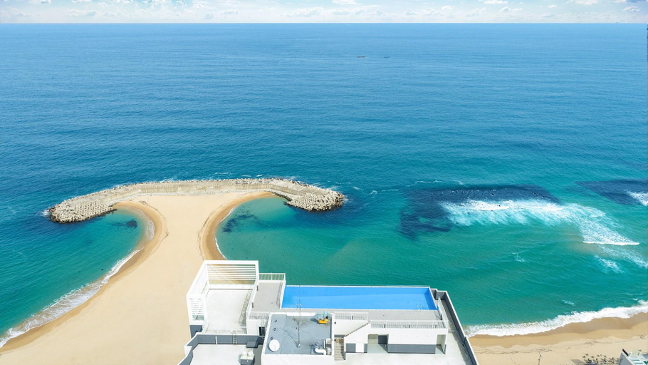 Others 2, Sokcho Summit bay queen Ocean view, Goseong