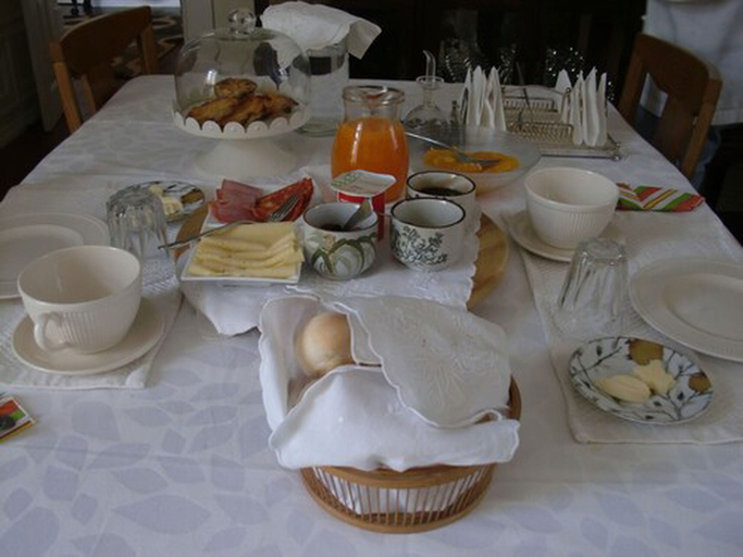Food & Drinks 5, Adore Portugal Coimbra Guest House, Coimbra